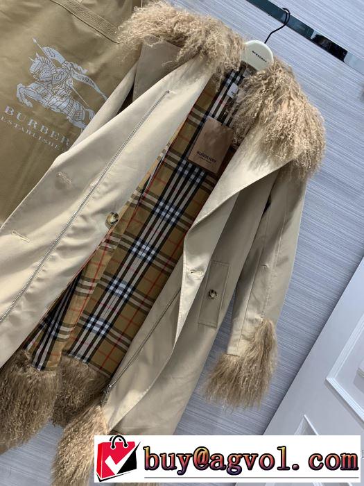 パーカー  秋冬にお世話になる定番  バーバリー 優しいのに存在感 BURBERRY 【最新】2019年秋冬のトレンド速報
