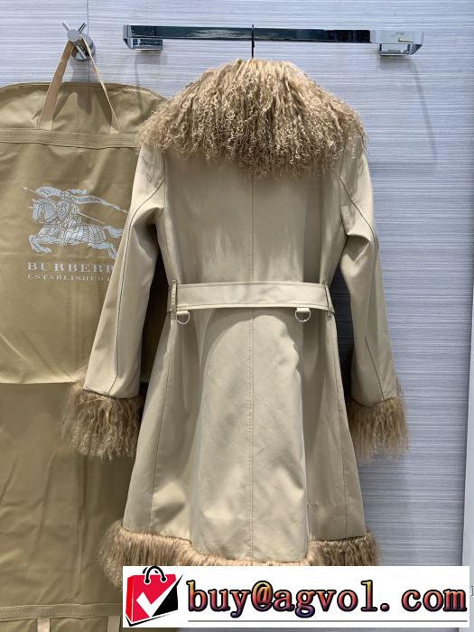 パーカー  秋冬にお世話になる定番  バーバリー 優しいのに存在感 BURBERRY 【最新】2019年秋冬のトレンド速報