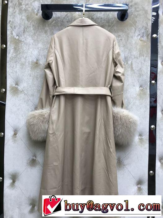今年の流行りファション ディオール DIOR 絶対おさえるべきカラーと最新  ダスター コート 最新秋冬トレンドをチェック！2019-20秋冬