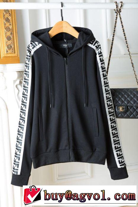 優雅で都会的な装いに仕上げ フェンディ FENDI 上下セット2019春夏は人気定番