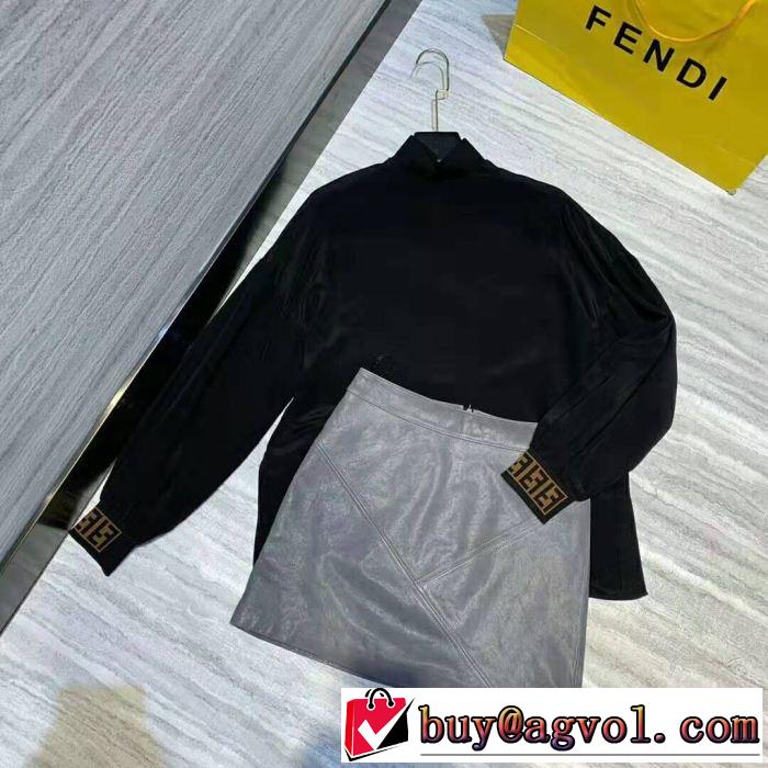 フェンディ FENDI 2019年春夏シーズンの人気 2色可選今風の着こなし新品 上下セット