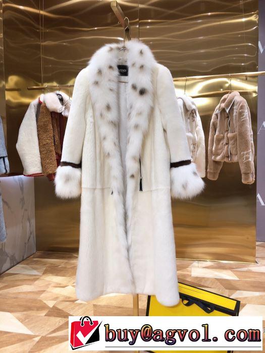 おしゃれさんはいち早く取り　フェンディ 2019秋、イチオシ上品　FENDI　コート 新作アイテムが今年流