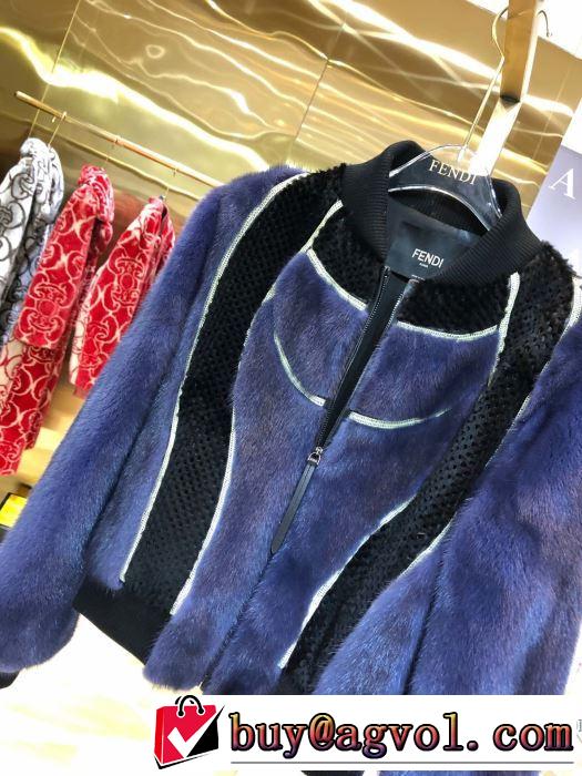 FENDI　秋冬コーデと相性がいい　フェンディ ハーフコートおしゃれなファッションコーデ　2019トレンド秋冬おすすめ安い