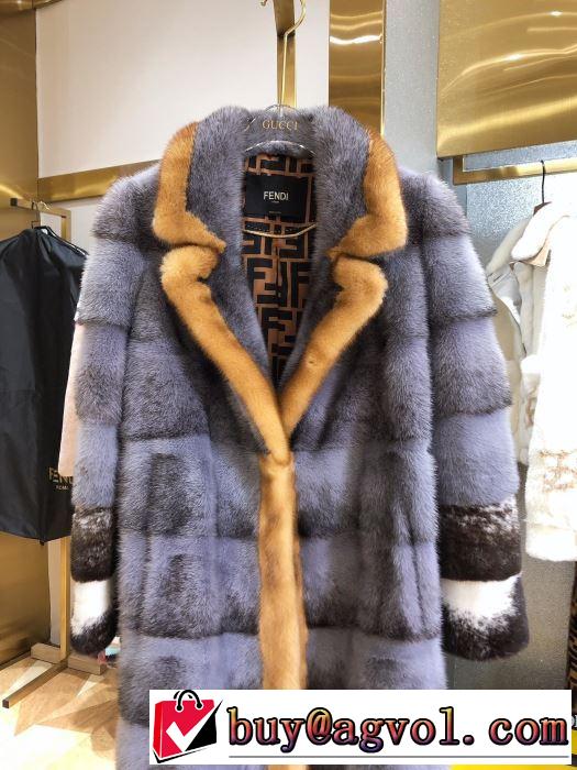 コート　おしゃれでおすすめ今季トレンド　フェンディ 今季トレンドをうまく取り　FENDI　2019トレンドファッション新品　