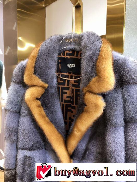 コート　おしゃれでおすすめ今季トレンド　フェンディ 今季トレンドをうまく取り　FENDI　2019トレンドファッション新品　