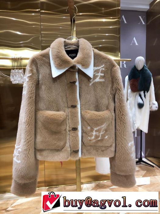 オシャレスタイルが今年流　フェンディ FENDI　2019-20秋冬取り入れやすい　ハーフコート　支持率が高い秋冬最新作
