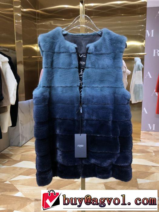 フェンディ【2019秋冬トレンド】押さえておきたい　 FENDI　サイズのよさを感じる新作　トップス　秋にこれがはやりそう