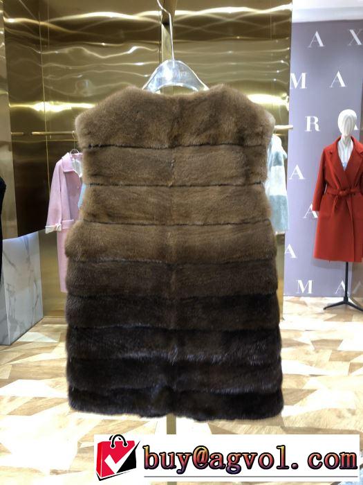 注目の秋ファッション一番　フェンディ FENDI　2019秋冬トレンド押さえておきたい　トップス　おしゃれに秋を迎えるために