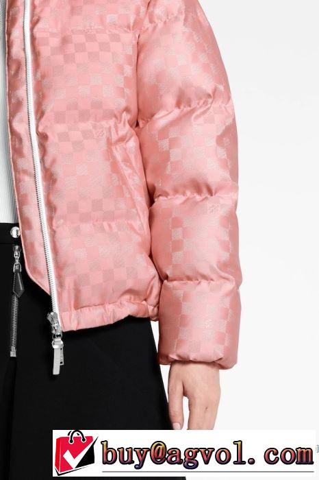 ルイ ヴィトン 最新秋冬トレンドをチェック！2019-20秋冬　LOUIS VUITTON　絶対おさえるべきカラーと最新　ダウンジャケット