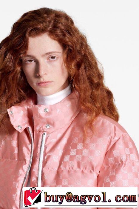 ルイ ヴィトン 最新秋冬トレンドをチェック！2019-20秋冬　LOUIS VUITTON　絶対おさえるべきカラーと最新　ダウンジャケット