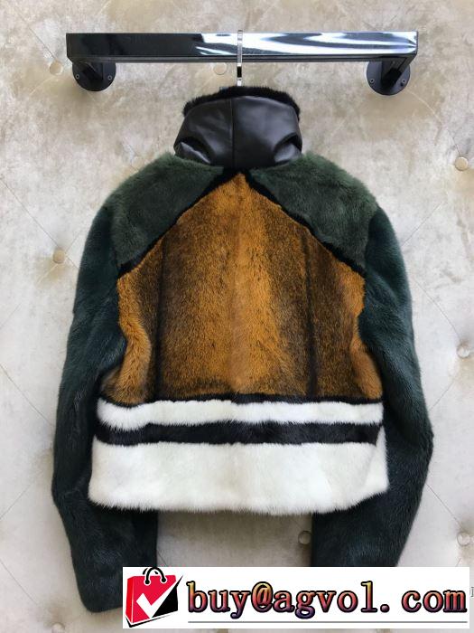 ハーフコート　サイズのよさを感じる新作　ルイ ヴィトン 2019秋冬トレンド押さえておきたい　LOUIS VUITTON　秋にこれがはやりそう