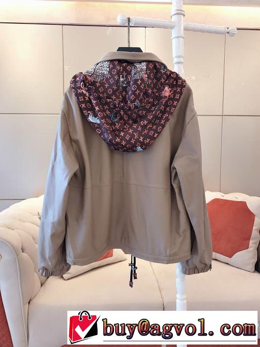 おしゃれなファッションコーデ　ルイ ヴィトン LOUIS VUITTON　【最新】2019年秋冬のトレンド速報　フード付きコート