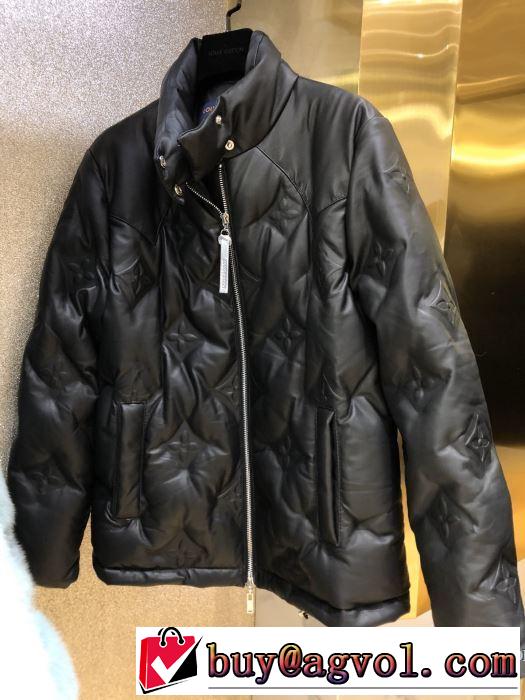 ルイ ヴィトン 秋服コーデ2019年版　LOUIS VUITTON　大胆なチェックの人気トレンド　ダウンジャケット　2019秋冬トレンドアイテム