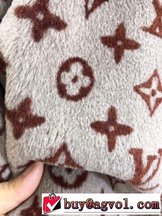 2019秋冬トレンドデザイン　ルイ ヴィトン LOUIS VUITTON　今年注目すべき秋冬ファッション　ハーフコート