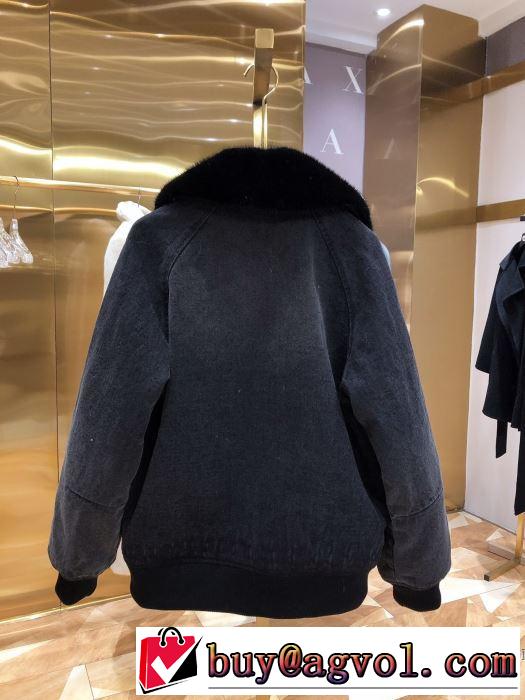 プラダヒットする秋冬コレクション　 PRADA 今年注目すべき秋冬ファッション　ブルゾン　2019トレンドアイテム激安