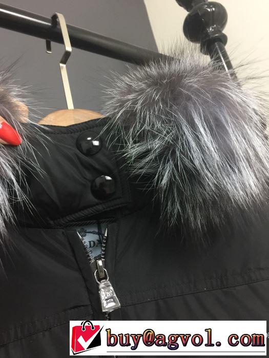 ダウンジャケット　大人かわいい秋冬コーデを楽しみ　プラダ PRADA　3色可選　2019秋のファッショントレンドはこれ