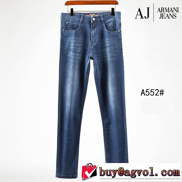 2019年の春夏に着たい 透け感優しい アルマーニ ARMANI ストレートデニムパンツ 爽やかさ