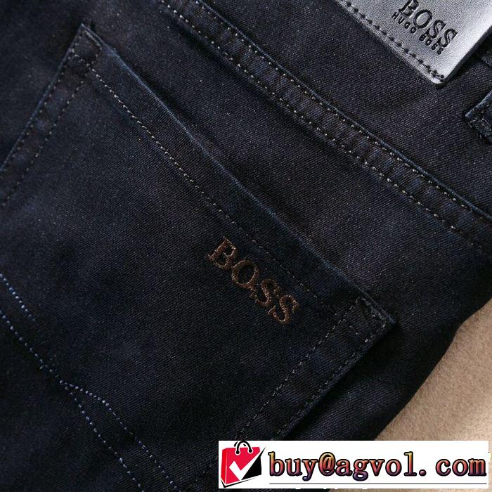 テーパードデニムパンツ ヒューゴボス HUGO BOSS 2019年春夏流行ファッション 派手すぎず