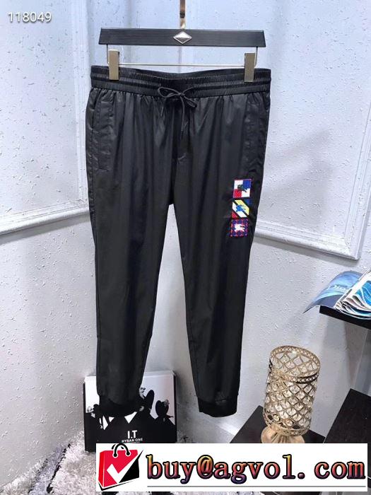 ジーパン パンツ2019SS バーバリー素敵カジュアルの春夏コレクション  BURBERRY 大人らしく仕上げ