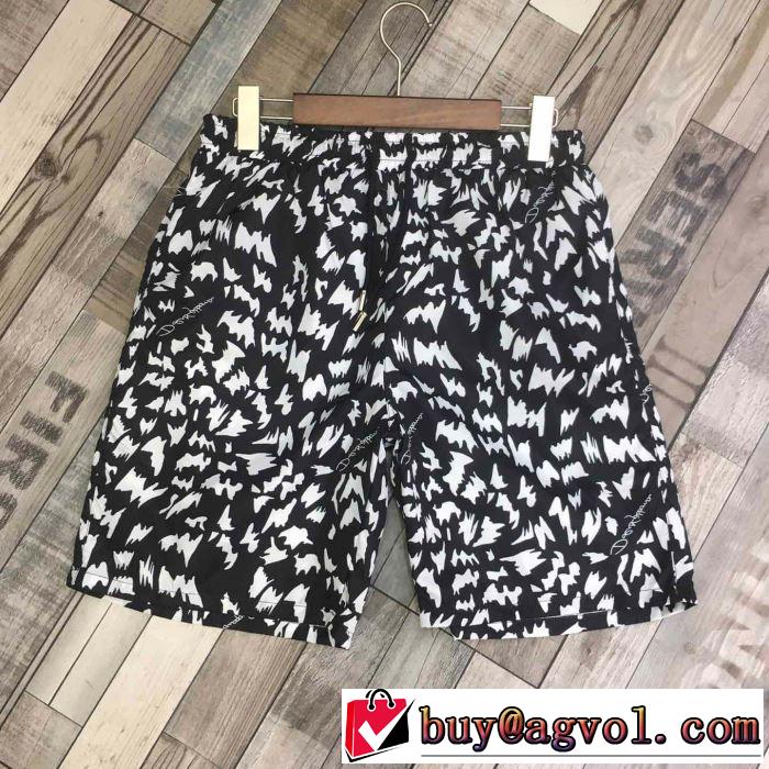 ドルチェ＆ガッバーナ Dolce&Gabbana ブランド ジーンズ  【2019年】夏のファッショ 春夏シンプルファッションでOK！