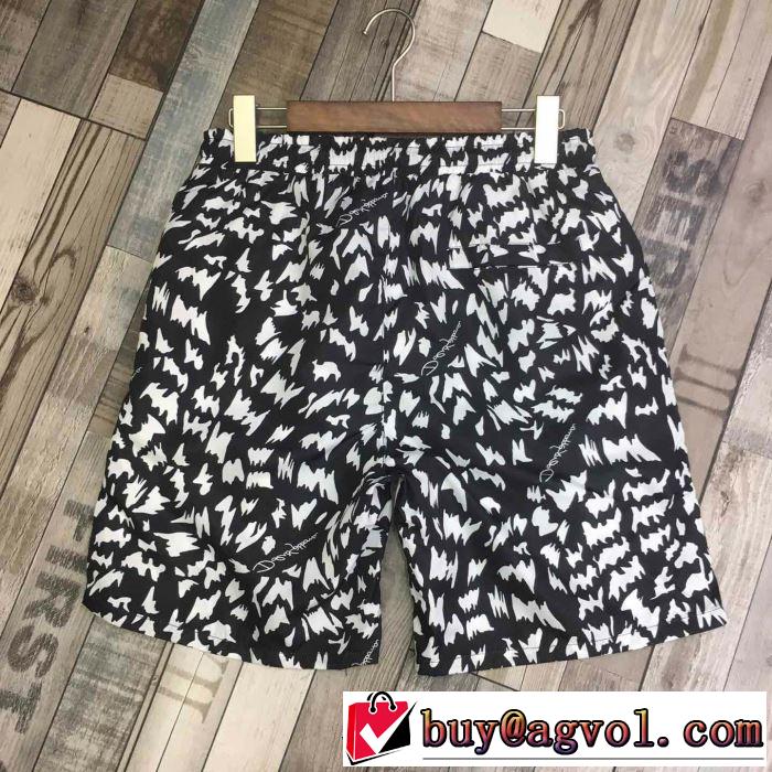 ドルチェ＆ガッバーナ Dolce&Gabbana ブランド ジーンズ  【2019年】夏のファッショ 春夏シンプルファッションでOK！