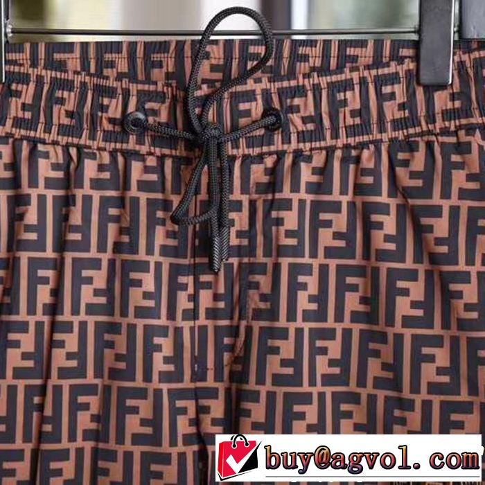 ブラッシュアップして華やかに フェンディ2019年春夏流行ファッション FENDI スエットパンツ 品のよさを感じさ