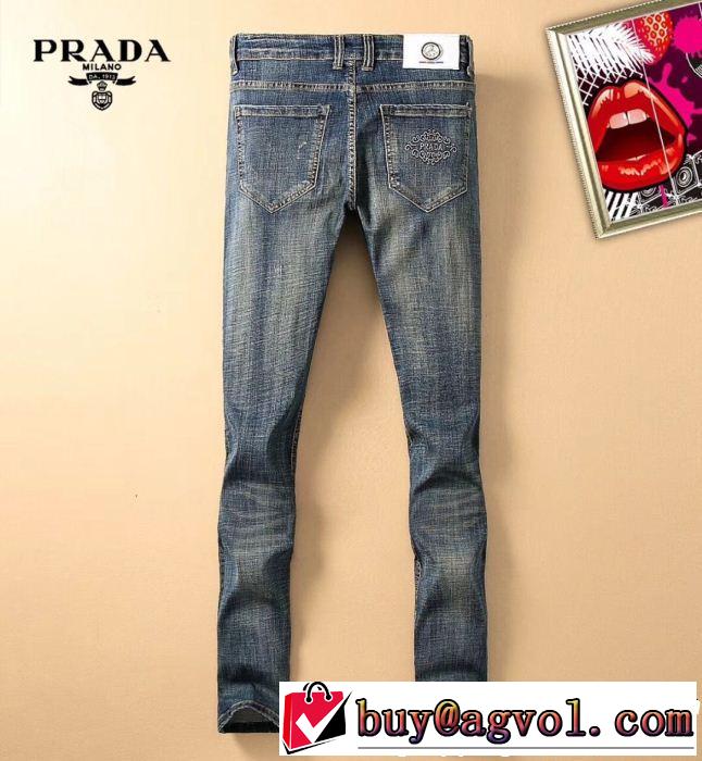 プラダ PRADA ストレートデニムパンツ 2019年春夏流行ファッション 風通しの良いフレア