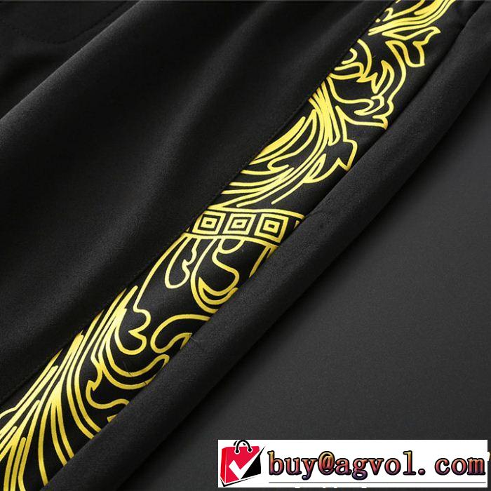 派手にはなりすぎず ヴェルサーチVERSACE チノパン 春夏の流行り2019新品 トレンド感があって涼しげ