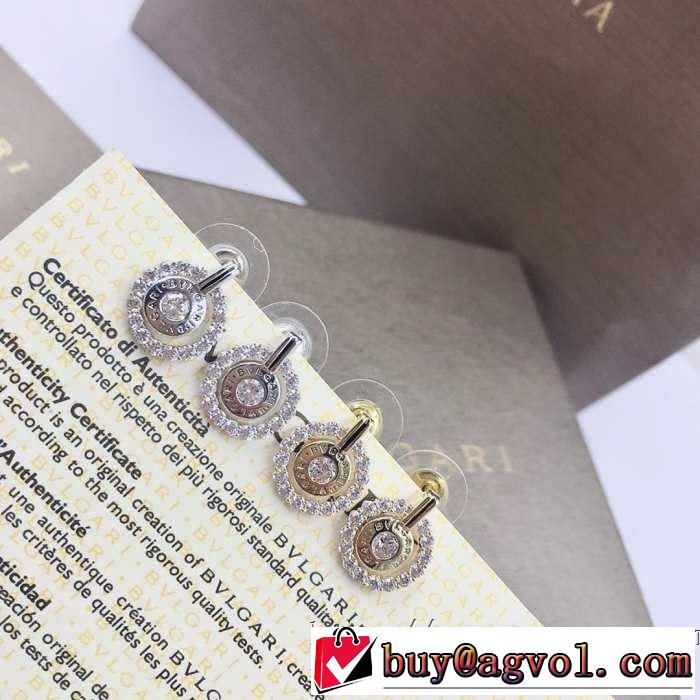 ピアス  オススメしたい最新注目ファション ブルガリ BVLGARI おすすめ大人かわいい着こなし  2色可選