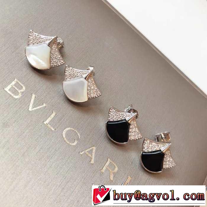 ブルガリ BVLGARIぜひ今年のトレンドをチェック  ピアス 2019年春夏流行ファッション 2色可選 ちょっと大人の印象