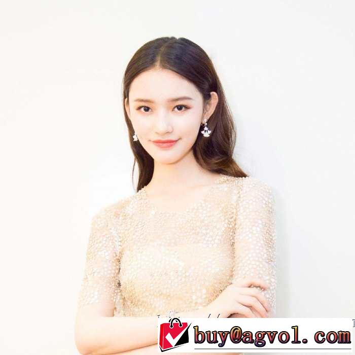 大人の可愛さを引き立て ブルガリ BVLGARI 大人カジュアル夏ファッション2019 ピアス 甘過ぎず大人な印象に 2色可選