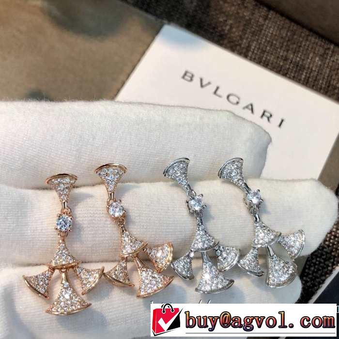大人の可愛さを引き立て ブルガリ BVLGARI 大人カジュアル夏ファッション2019 ピアス 甘過ぎず大人な印象に 2色可選