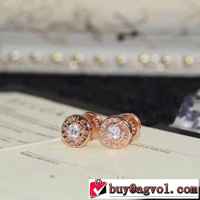 目を引く春夏トップス  2色可選  ブルガリ 春夏！大人カジュアル BVLGARI ピアス 【2019年】夏のファッション
