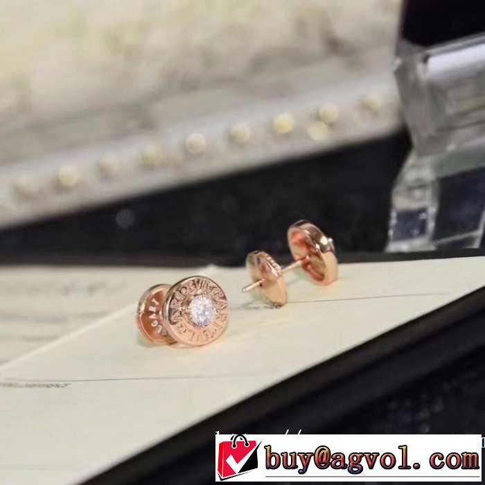 目を引く春夏トップス  2色可選  ブルガリ 春夏！大人カジュアル BVLGARI ピアス 【2019年】夏のファッション