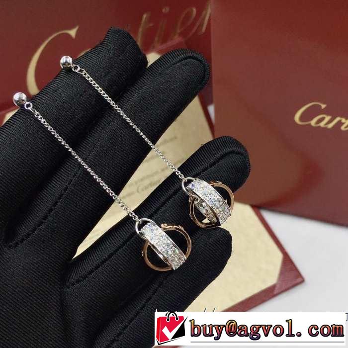 カルティエ CARTIER 優しい雰囲気スタイリッシュに ピアス 【2019年】夏のファッション 今季流行りの人気新作