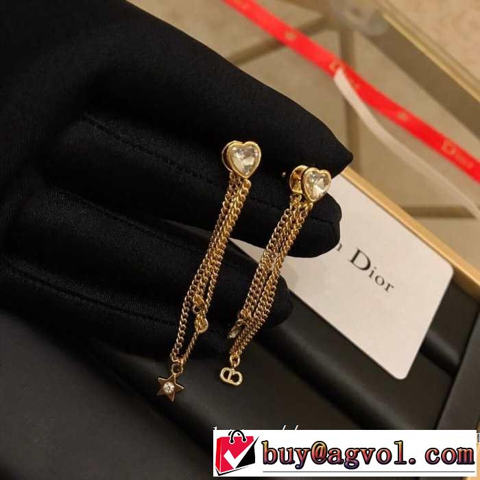 人気夏ファションおすすめ ディオール2019春夏のトレンド新商品  DIOR ピアス 素敵カジュアルの春夏コレクション