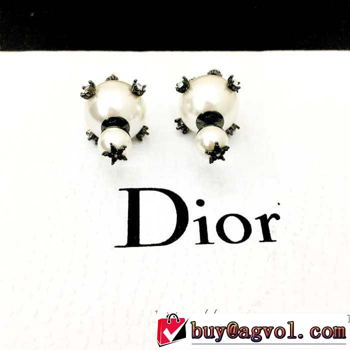 オシャレな印象に ディオール 2019春夏も引き続き人気セール DIOR おしゃれ上級者に挑戦 ピアス 春夏らしい華やか