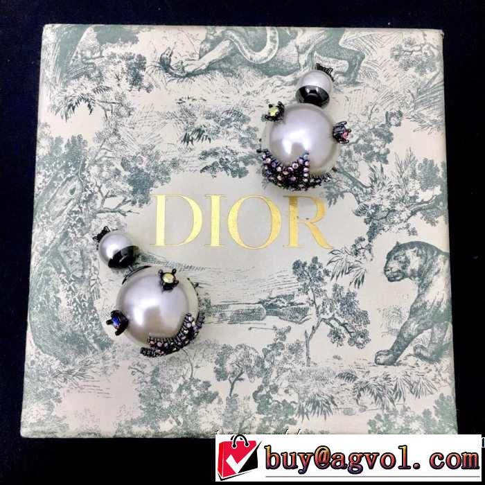オシャレな印象に ディオール 2019春夏も引き続き人気セール DIOR おしゃれ上級者に挑戦 ピアス 春夏らしい華やか