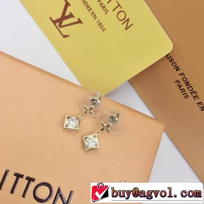 ルイ ヴィトン LOUIS VUITTON 優雅で都会的な装いに仕上げ ピアス 2019年の春夏に着たい
