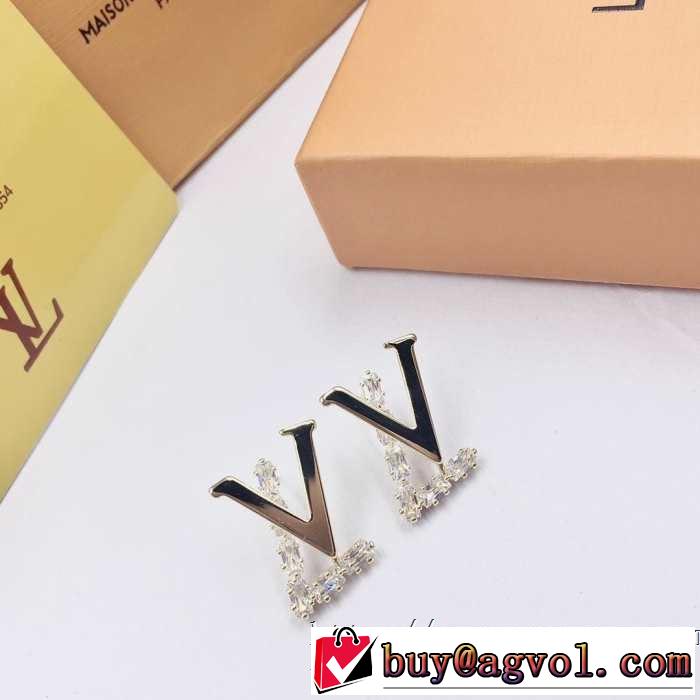 夏の王道　適度な上品さ ルイ ヴィトン 2019春夏も引き続き人気セール LOUIS VUITTON オシャレな印象に ピアス