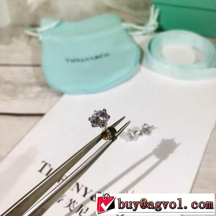 2019年最新ファッション ティファニー Tiffany&Coリッチな印象に  ピアス リラックススタイルが実現