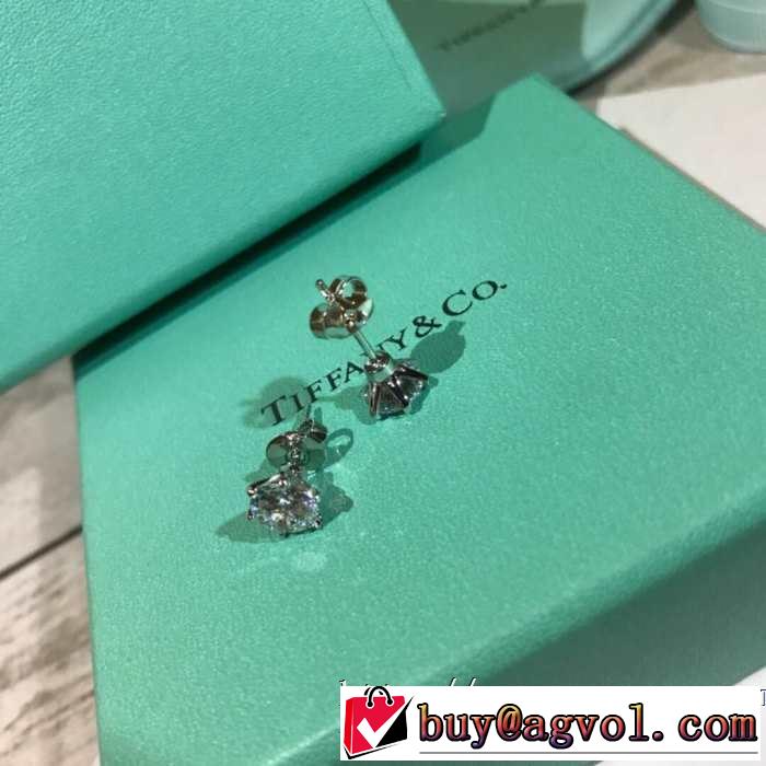 2019年最新ファッション ティファニー Tiffany&Coリッチな印象に  ピアス リラックススタイルが実現