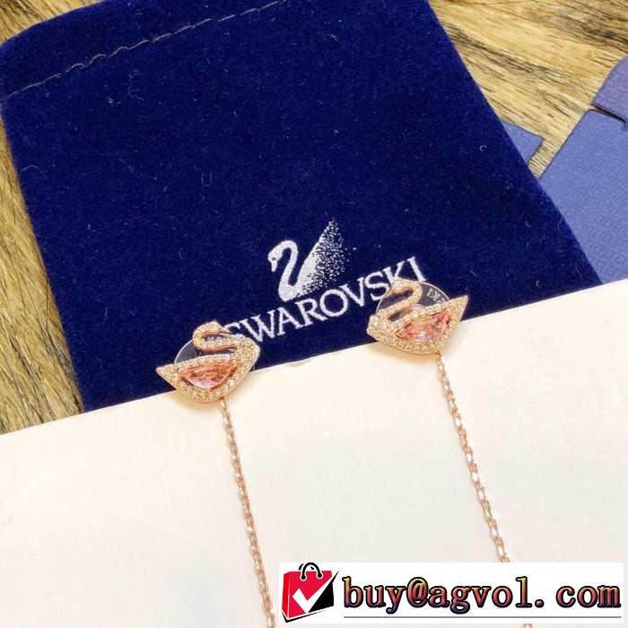 イヤリング  2019年春夏シーズンの人気 最新のトレンドブランド人気的 スワロフスキー SWAROVSKI