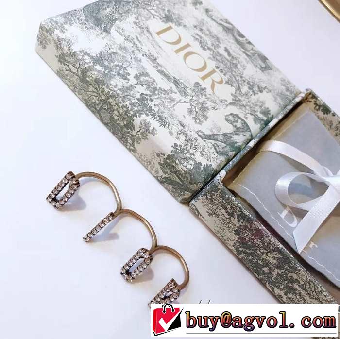 リング/指輪 ぐっと鮮度がアップ ディオール 2019年春夏シーズンの人気 DIOR  夏らしい抜け感を演出し