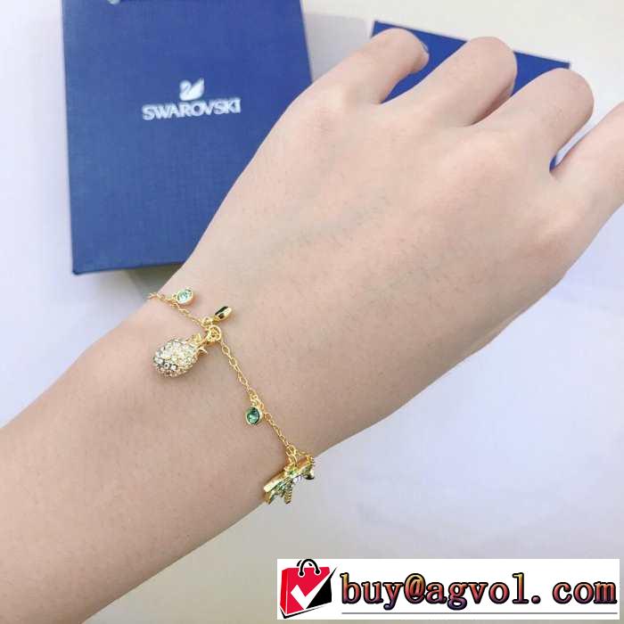 ブレスレット 2019年最新ファッション 春夏シンプルファッションでOK！ スワロフスキー SWAROVSKI