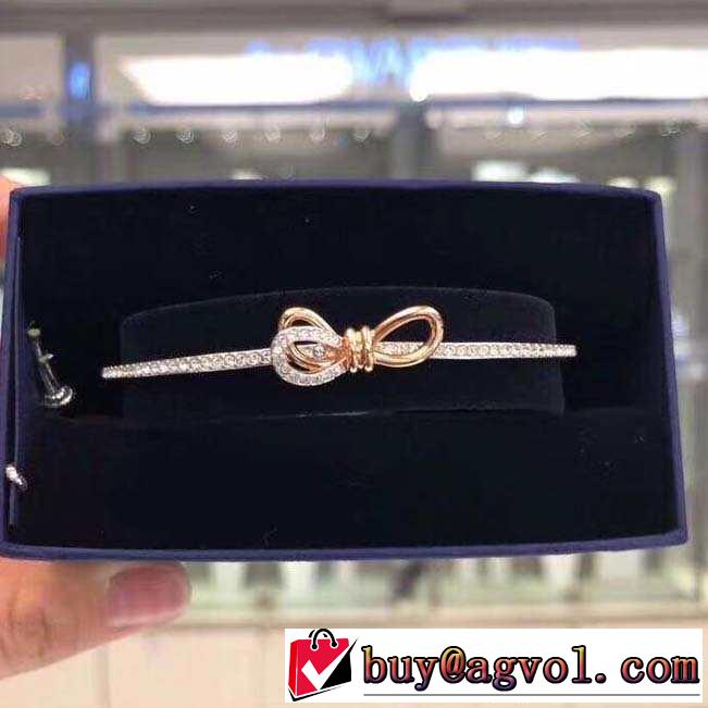 スワロフスキー SWAROVSKI ブレスレット春夏らしい爽やかさ 2019年春夏のトレンドアイテム