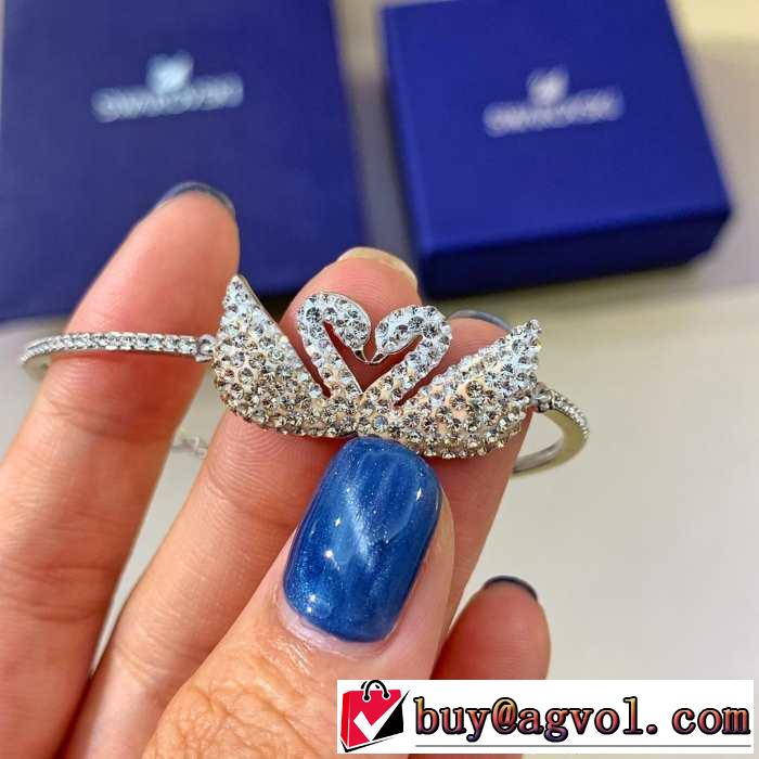 ブレスレット 2019春夏は人気定番 人気ストリートブランド新品 スワロフスキー SWAROVSKI