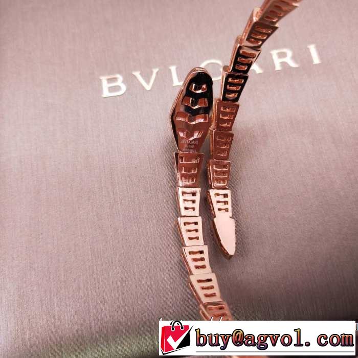 夏らしい抜け感を演出し ブルガリ 2019年春夏シーズンの人気 BVLGARI ブレスレット ぐっと鮮度がアップ 2色可選