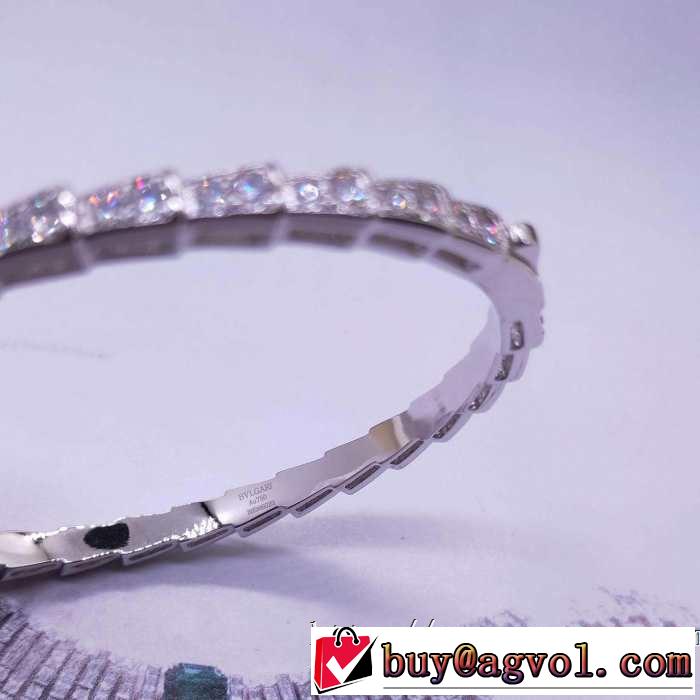 ぜひ今年のトレンドをチェック ブルガリちょっと大人の印象  BVLGARI 2019年春夏流行ファッションブレスレット 3色可選
