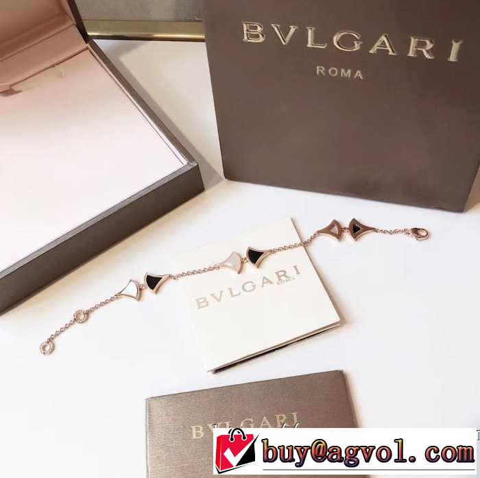 ブルガリ BVLGARI トレンド感があって涼しげ ブレスレット 2019年夏の一押しファッションアイテム